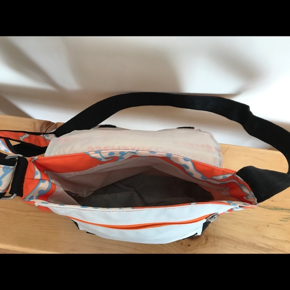 Chiemsee crossbody bag - Picture 3 of 11